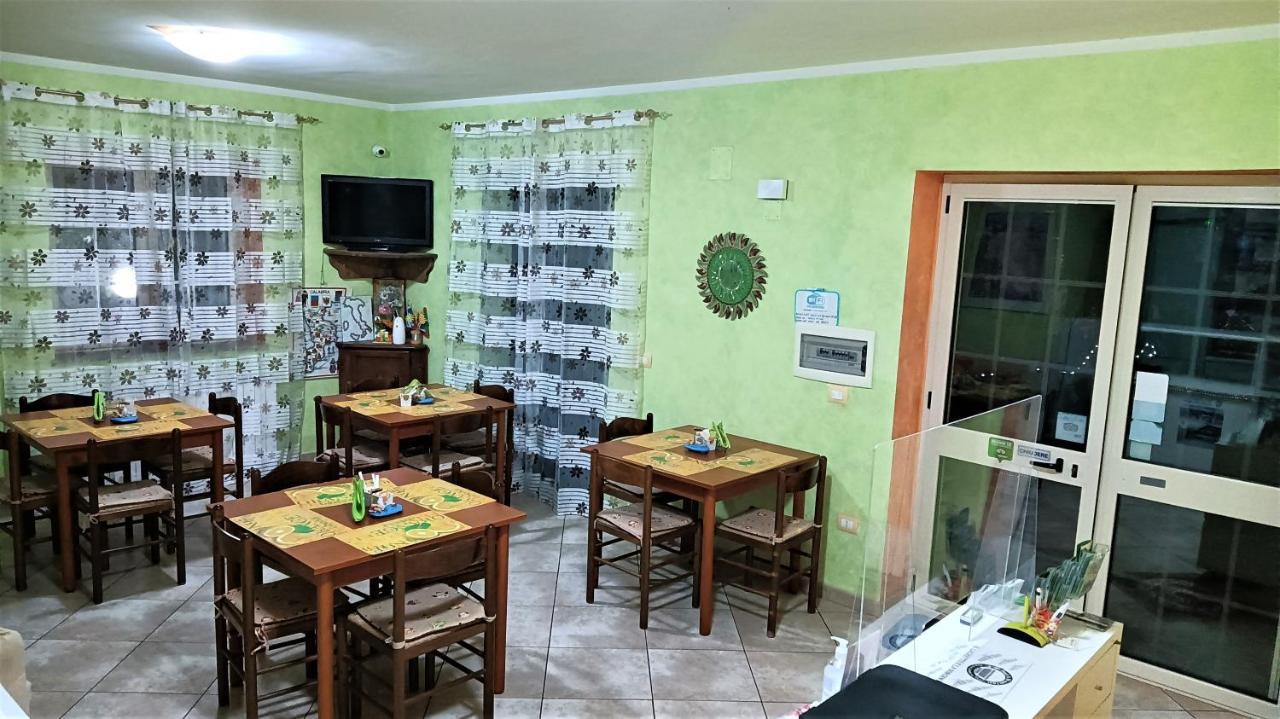 Il Laghetto Bed and Breakfast Καστροβιλάρι Εξωτερικό φωτογραφία