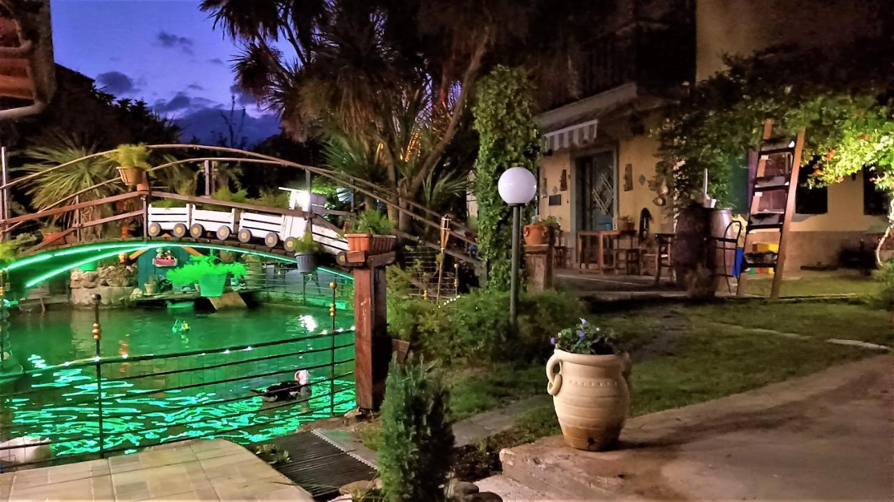 Il Laghetto Bed and Breakfast Καστροβιλάρι Εξωτερικό φωτογραφία