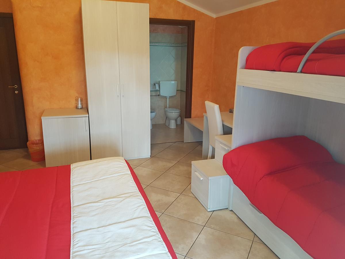 Il Laghetto Bed and Breakfast Καστροβιλάρι Εξωτερικό φωτογραφία