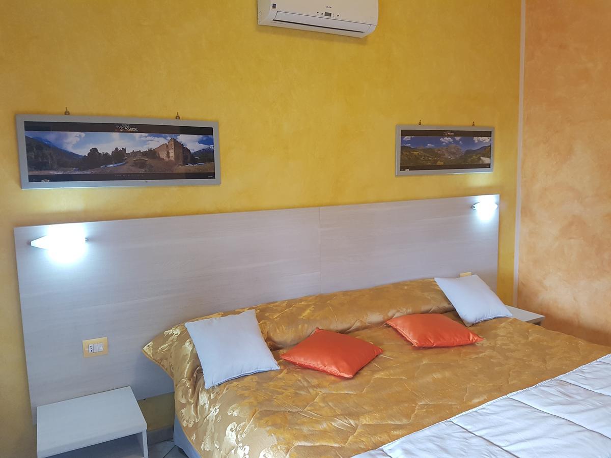 Il Laghetto Bed and Breakfast Καστροβιλάρι Εξωτερικό φωτογραφία