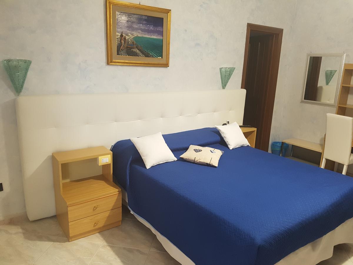 Il Laghetto Bed and Breakfast Καστροβιλάρι Εξωτερικό φωτογραφία